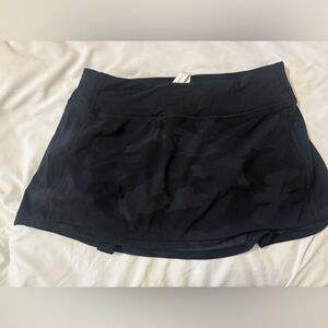 Lululemon Athletica Black Camo Pace Rival Skort